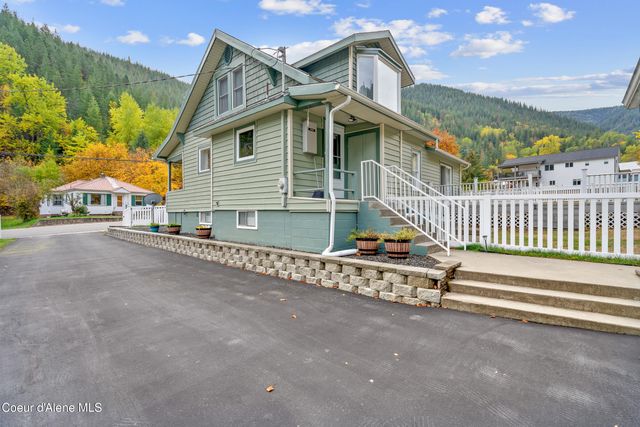 332 Main St, Wardner, ID 83837