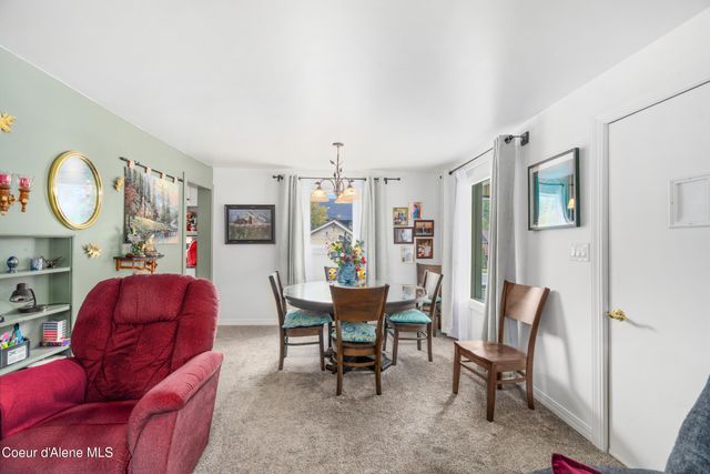 332 Main St, Wardner, ID 83837