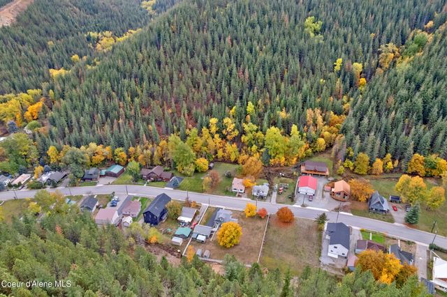 332 Main St, Wardner, ID 83837