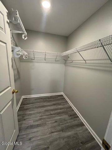 1200 Hillside Avenue, Niskayuna, NY 12309