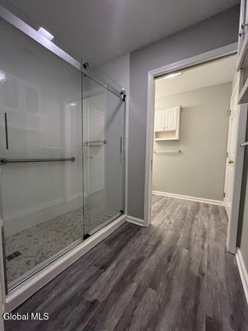 1200 Hillside Avenue, Niskayuna, NY 12309