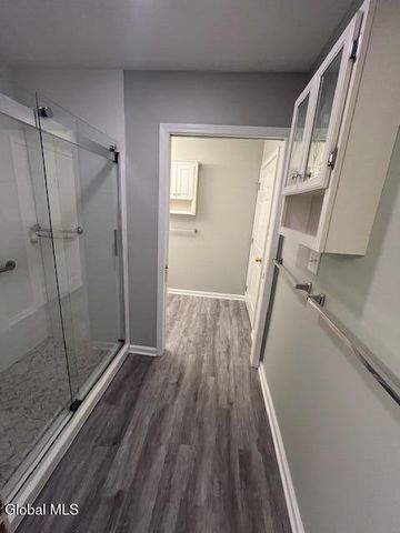 1200 Hillside Avenue, Niskayuna, NY 12309