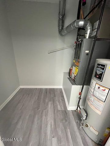 1200 Hillside Avenue, Niskayuna, NY 12309