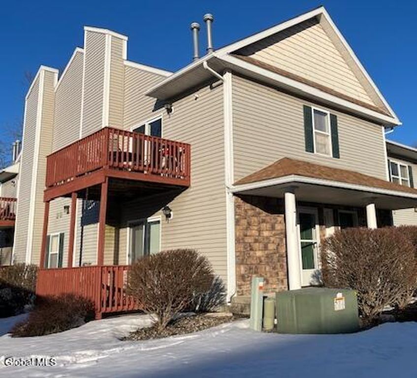 1200 Hillside Avenue, Niskayuna, NY 12309