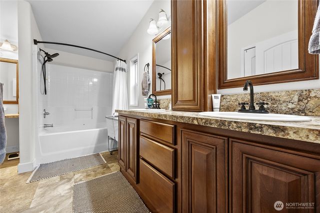 185 Wilderness Drive, Randle, WA 98377