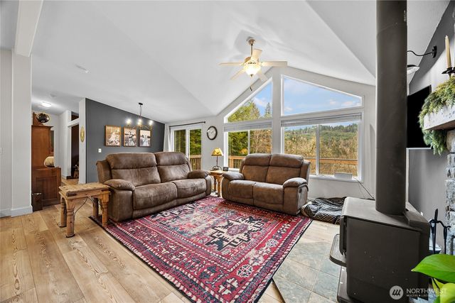 185 Wilderness Drive, Randle, WA 98377