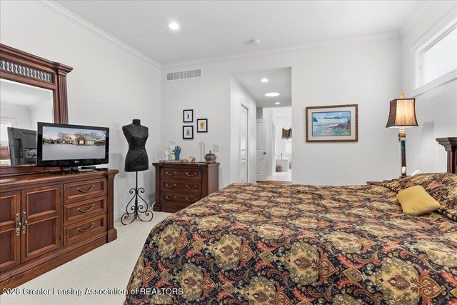 822 Laurelwood Drive, Lansing, MI 48917