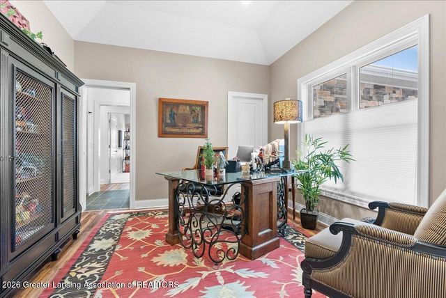 822 Laurelwood Drive, Lansing, MI 48917