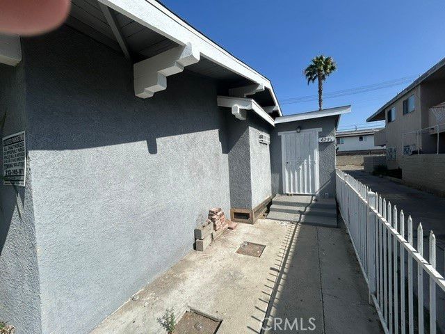 623 W 78th, Los Angeles, CA 90044