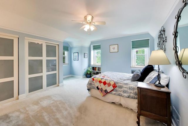 1007 COLUMBIAN Avenue, Oak Park, IL 60302