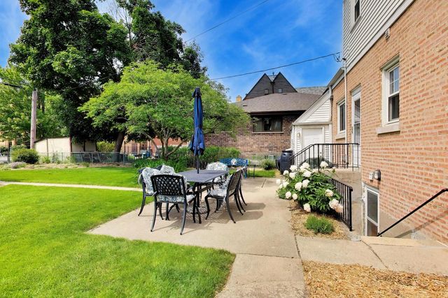 1007 COLUMBIAN Avenue, Oak Park, IL 60302
