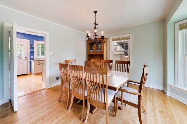 1007 COLUMBIAN Avenue, Oak Park, IL 60302