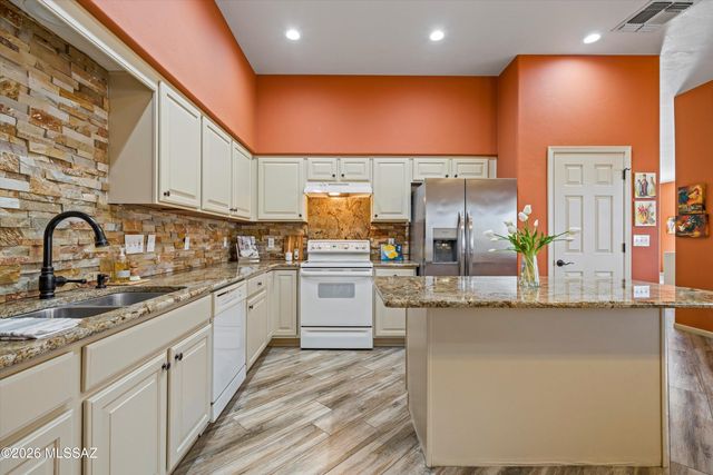 1497 W Carmel Pointe Drive, Oro Valley, AZ 85737