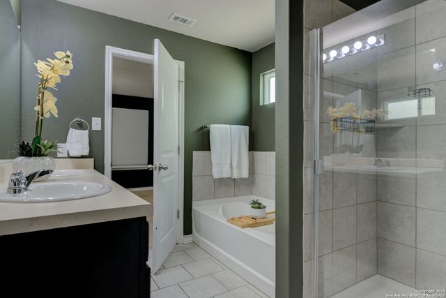 9019 Mustang Pass, San Antonio, TX 78254