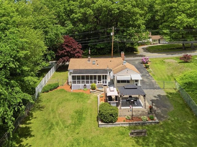 296 Bigelow St, Marlborough, MA 01752