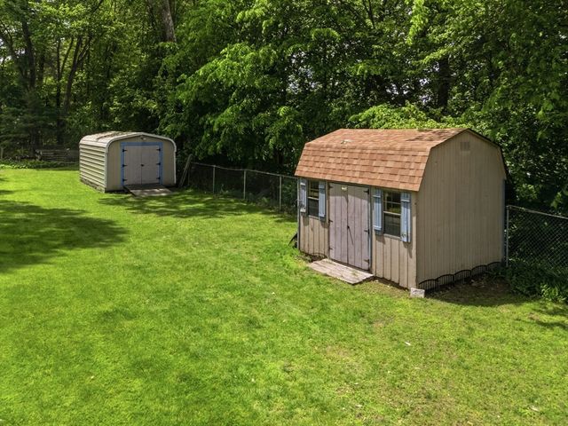 296 Bigelow St, Marlborough, MA 01752