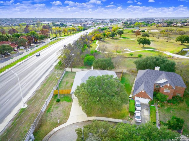 7403 Legend Point Dr, Converse, TX 78244