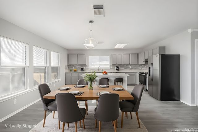 7403 Legend Point Dr, Converse, TX 78244