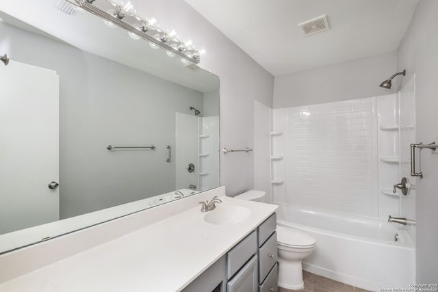 7403 Legend Point Dr, Converse, TX 78244