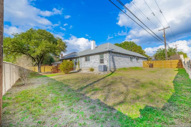 7403 Legend Point Dr, Converse, TX 78244