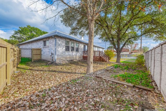 7403 Legend Point Dr, Converse, TX 78244