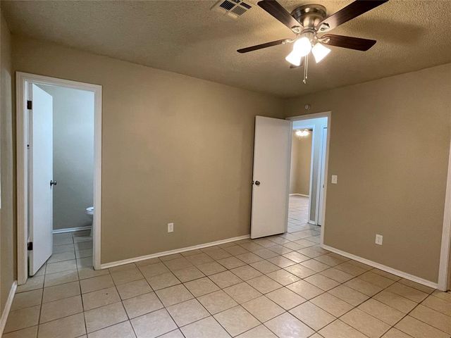 10014 Caton Place, Midwest City, OK 73130