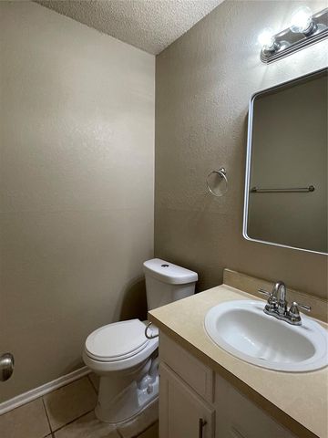 10014 Caton Place, Midwest City, OK 73130