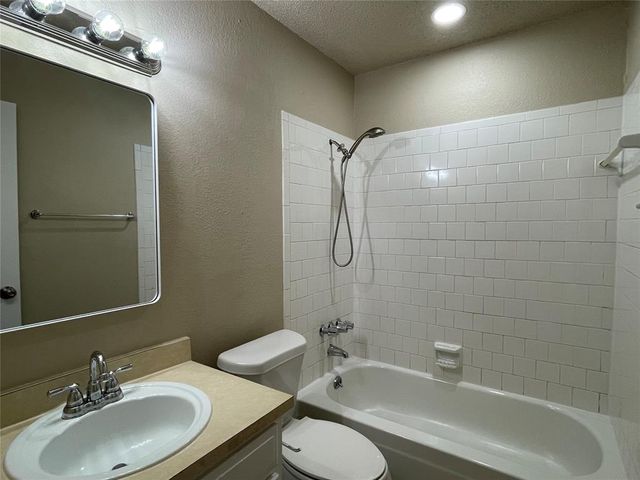 10014 Caton Place, Midwest City, OK 73130