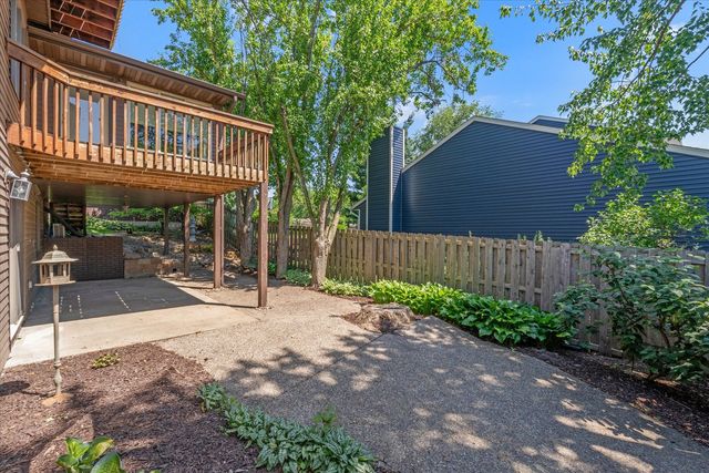 3300 35th Avenue, Moline, IL 61265