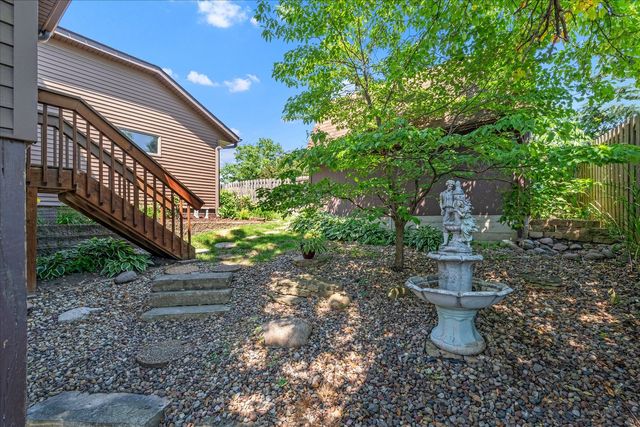 3300 35th Avenue, Moline, IL 61265