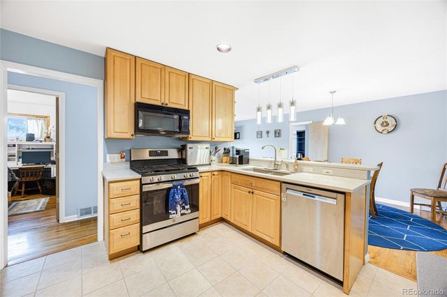 3356 W Hialeah Avenue, Littleton, CO 80123