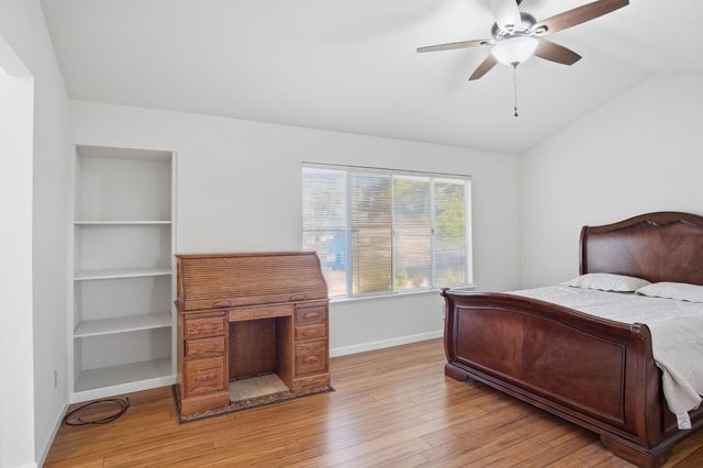 2025 Stoneglen Dr, Newman, CA 95360