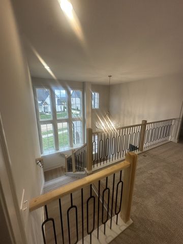 7541 Sutcliff Dr, College Grove, TN 37046
