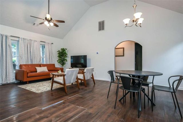 398 Arch Street, Athens, GA 30601