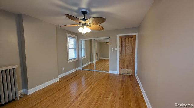 3322 Leslie Street, Detroit, MI 48238