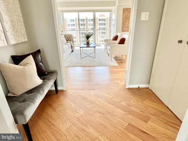 530 N ST SW #S809, Washington, DC 20024