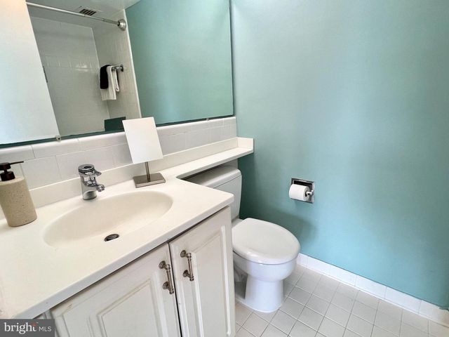 530 N ST SW #S809, Washington, DC 20024