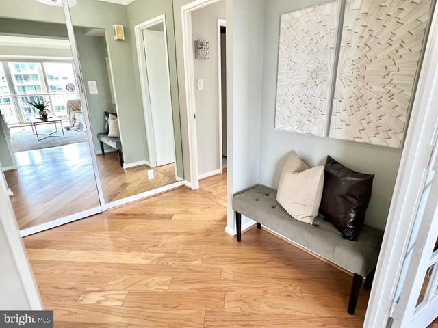 530 N ST SW #S809, Washington, DC 20024