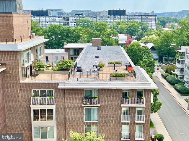 530 N ST SW #S809, Washington, DC 20024