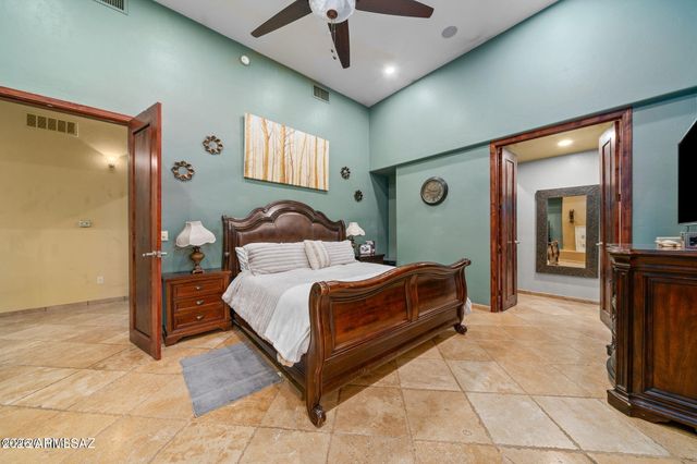 4496 N VIA BELLAS CATALINAS --, Tucson, AZ 85718