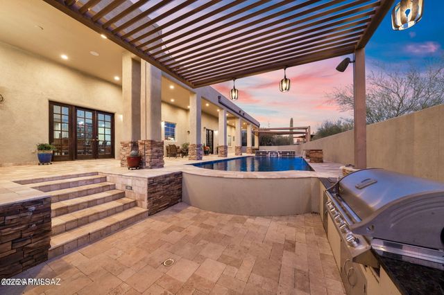 4496 N VIA BELLAS CATALINAS --, Tucson, AZ 85718