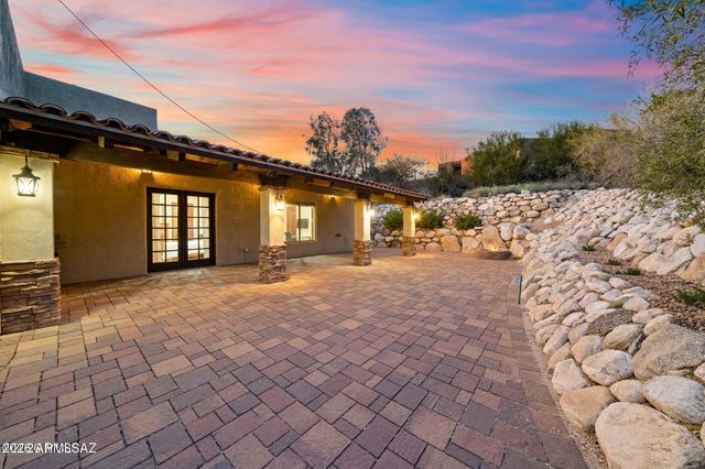4496 N VIA BELLAS CATALINAS --, Tucson, AZ 85718