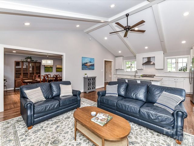 2401 Wensley Drive, Charlotte, NC 28210