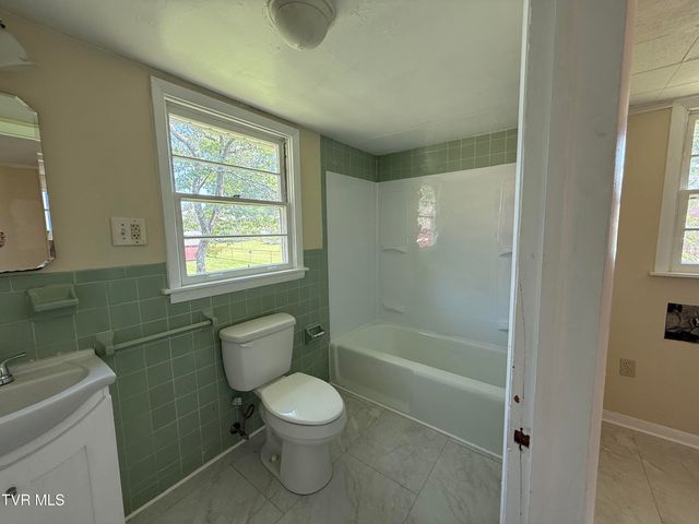 1328 Post Street, Kingsport, TN 37664