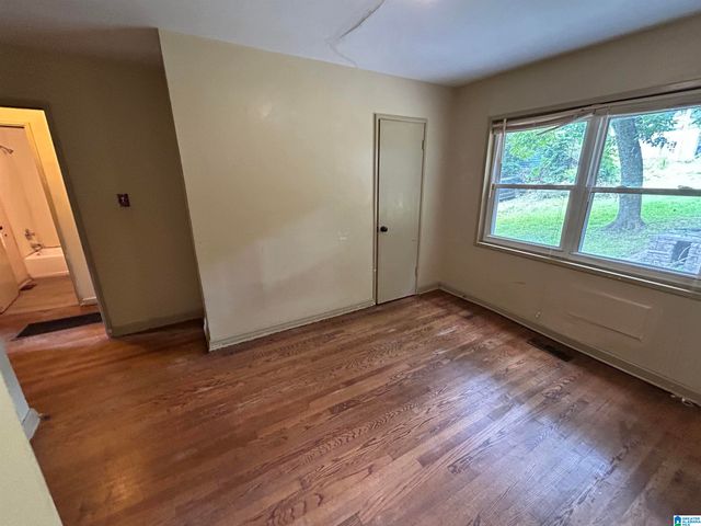 8229 9TH AVENUE S, Birmingham, AL 35206