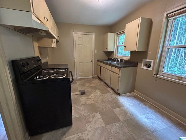 8229 9TH AVENUE S, Birmingham, AL 35206