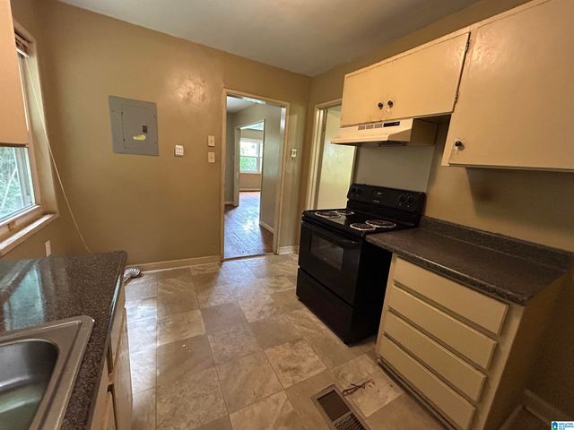8229 9TH AVENUE S, Birmingham, AL 35206