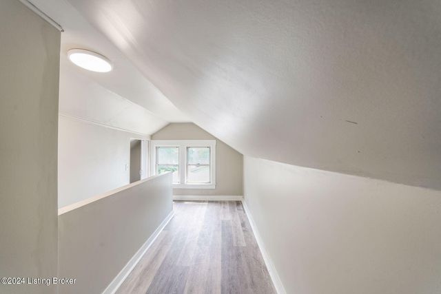 2146 W Gaulbert Ave, Louisville, KY 40210