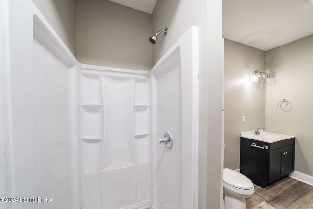 2146 W Gaulbert Ave, Louisville, KY 40210