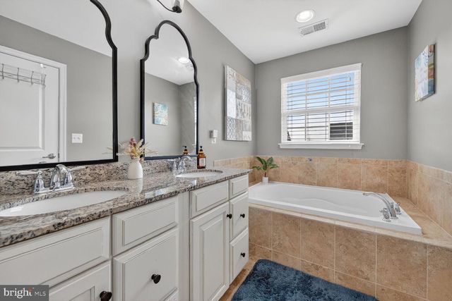 25759 DOUBLE BRIDLE TER, Aldie, VA 20105